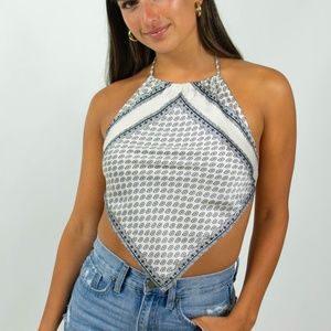 NWT! Black & White Backless Bandana Print Top - Size Large
